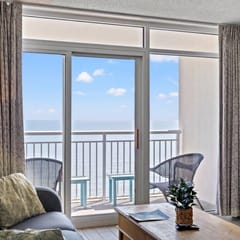 Bay Watch Resort 1735
