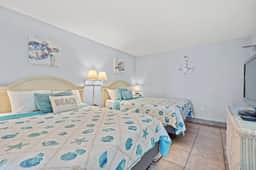 Camelot By The Sea Resort 802
