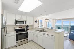 Bay Watch Resort 1032