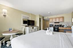 Compass Cove Resort 462 - Image 5