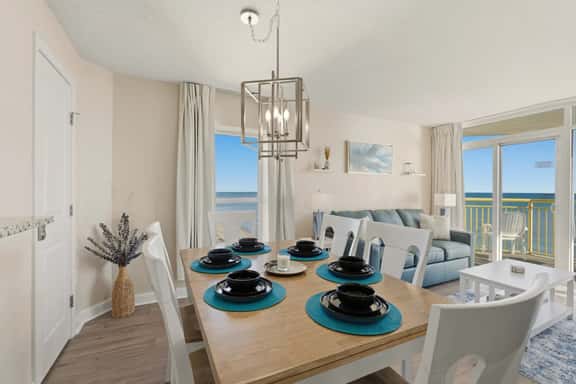 Bay Watch Resort 1602 - Image 1