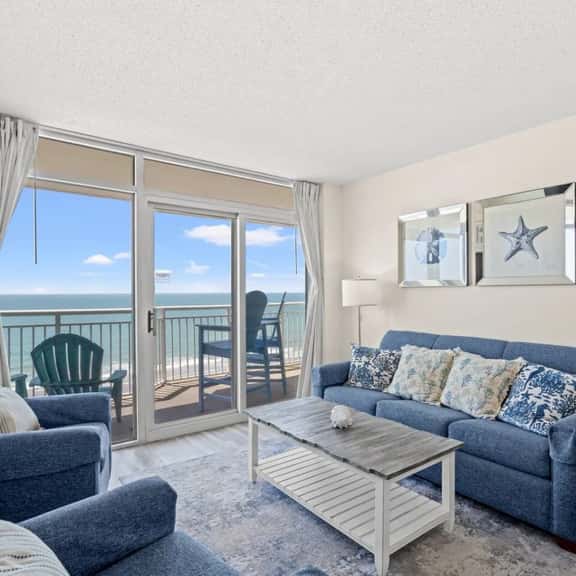 Bay Watch Resort 1032 - Image 1