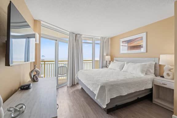 Bay Watch Resort 1602