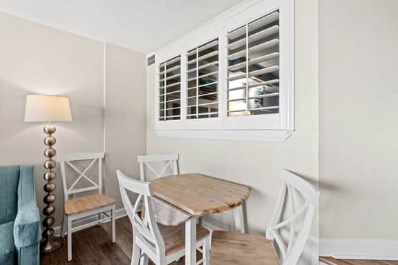 Beach Cove Resort 417