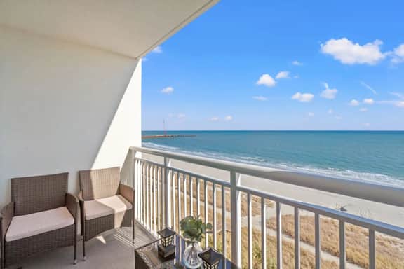 Camelot By The Sea Resort 802