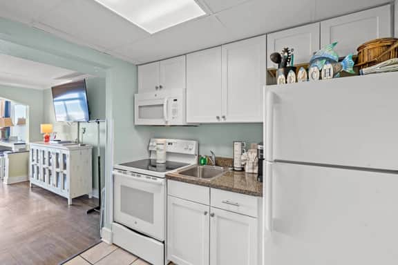 Caravelle Resort Unit 409