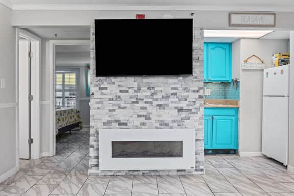 Monterey Bay Suites Resort 1637