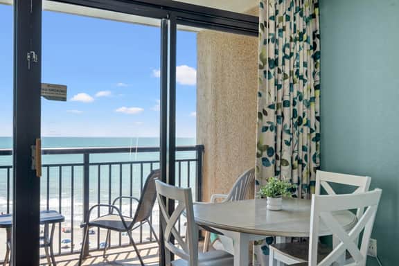 Beach Cove Resort 823