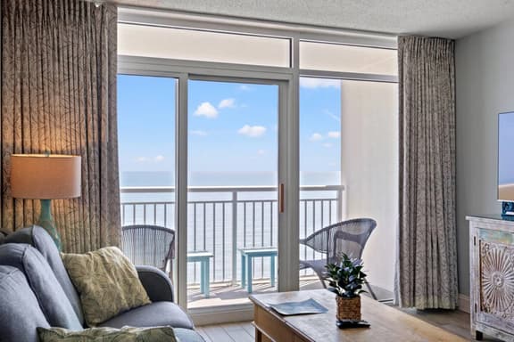 Bay Watch Resort 1735