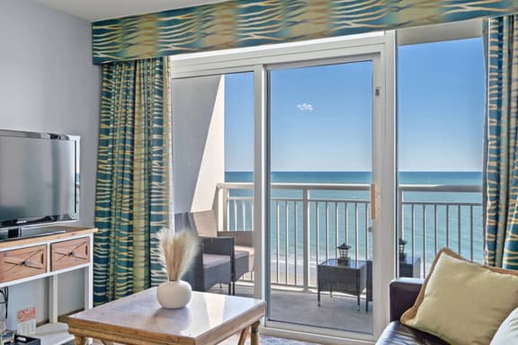 Camelot By The Sea Resort 802