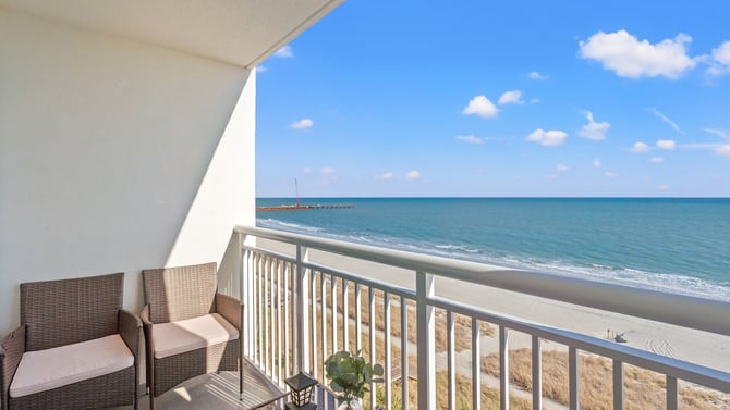 5 Essential Questions to Ask a Property Manager Before You Sign